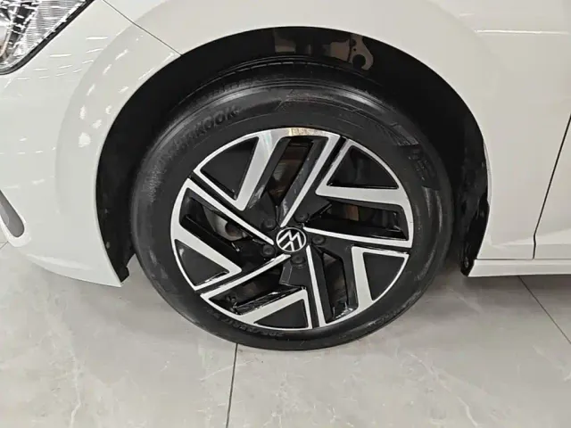 Volkswagen Sagitar — Фото автомобиля 22