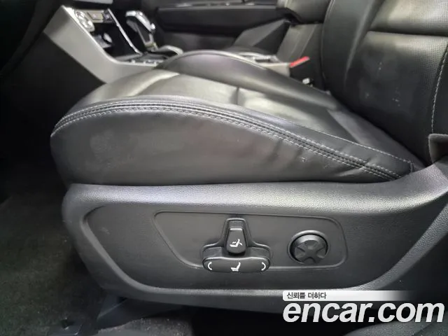 KGM Korando Beautiful — Фото автомобиля 5