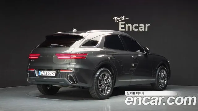 Genesis GV70 — Фото автомобиля 2