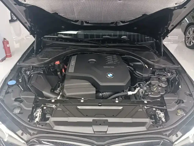 BMW BMW 3 Series 2025 330Li M Sport Night Edition — Фото автомобиля 19
