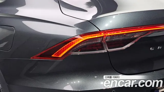 Hyundai Grandeur New — Фото автомобиля 8