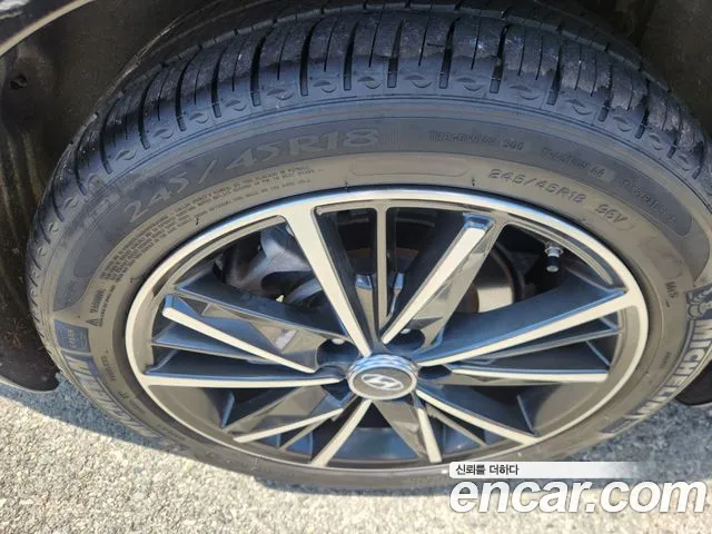 Hyundai Grandeur Grandeur (New) — Фото автомобиля 20