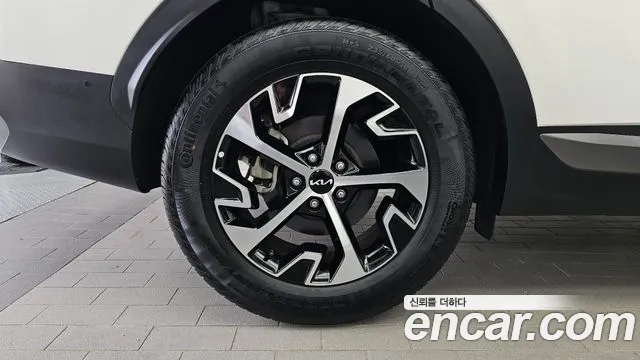 Kia Sportage 5th Gen — Фото автомобиля 5