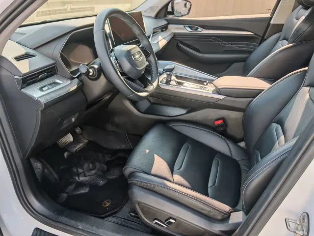 Geely Xingrui — Фото автомобиля 4