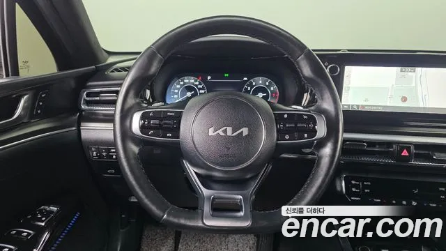 Kia K5 — Фото автомобиля 14