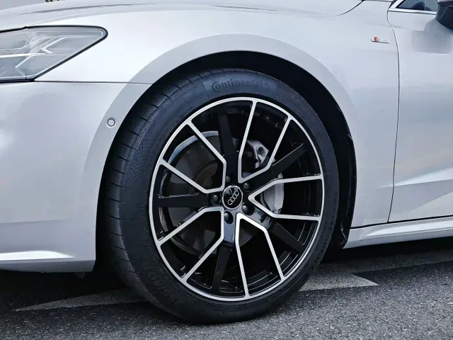 Audi A7 — Фото автомобиля 4