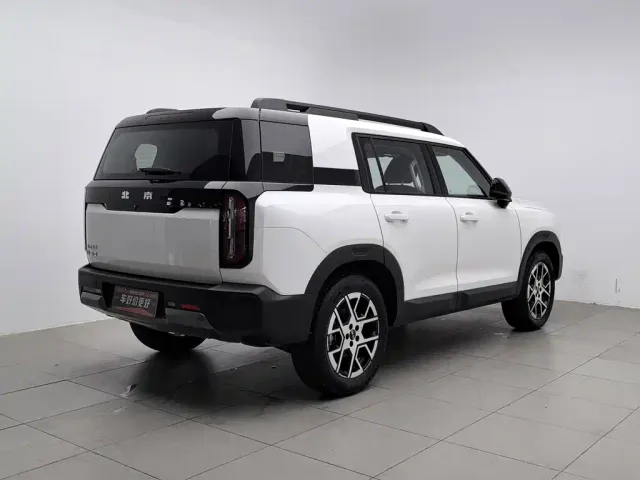 BAIC BJ30 — Фото автомобиля 2
