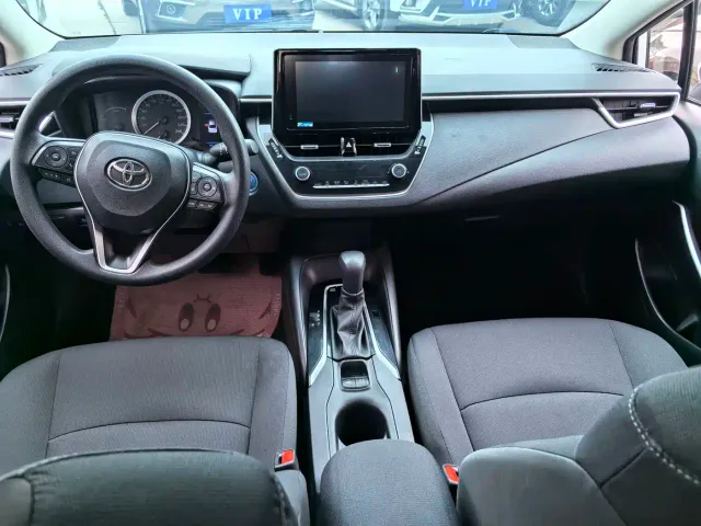 Toyota Corolla — Фото автомобиля 7