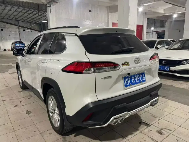 Toyota Corolla Cross — Фото автомобиля 6