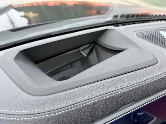 BMW 3 Series — Фото автомобиля 13