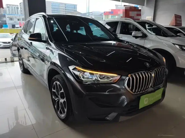 BMW X1 — Фото автомобиля 3