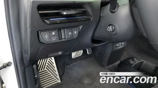 Kia EV6 EV6 (New) — Фото автомобиля 17