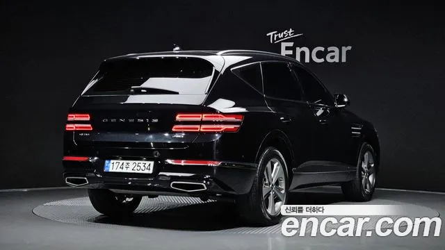 Genesis GV80 2.5T Бензин AWD — Фото автомобиля 2