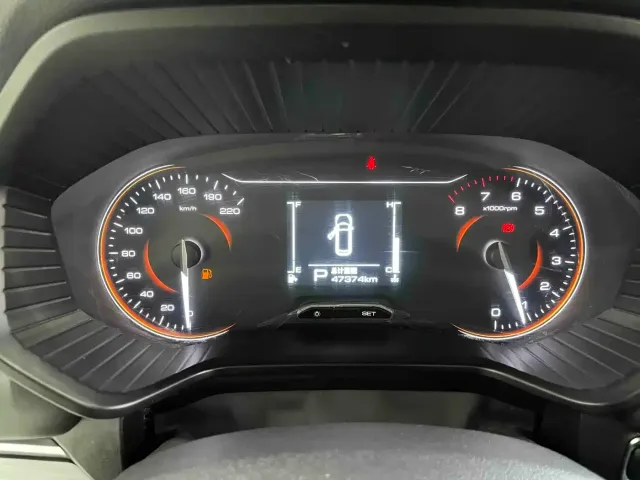 Wuling Jiachen — Фото автомобиля 18