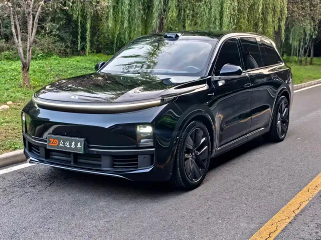 Фотография автомобиля — Li Auto L9