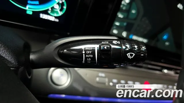 Hyundai Grandeur Grandeur (New) Hybrid — Фото автомобиля 27