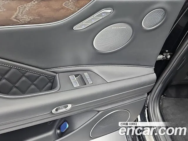 Genesis G80 RG3 — Фото автомобиля 16
