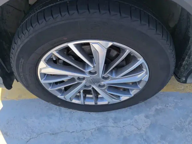 Geely Binyue — Фото автомобиля 22