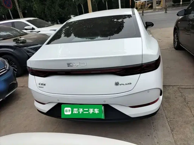 BYD Qin PLUS — Фото автомобиля 5