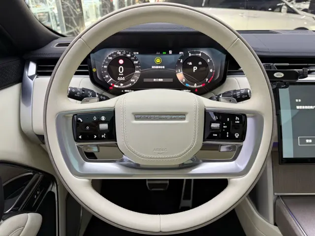 Land Rover Range Rover — Фото автомобиля 15