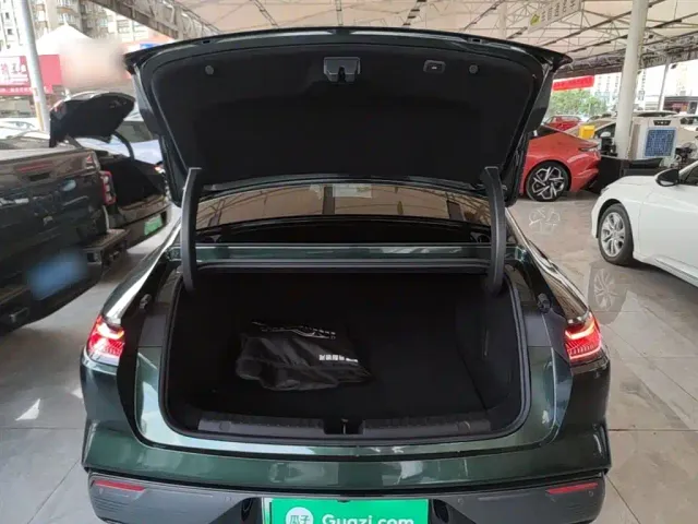 Geely Galaxy Xingyao 8 — Фото автомобиля 18