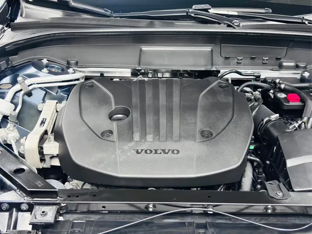 Volvo XC60 — Фото автомобиля 19