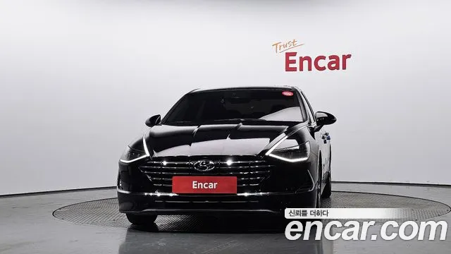 Hyundai Sonata — Фото автомобиля 3