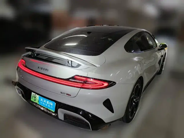 Xiaomi SU7 — Фото автомобиля 2