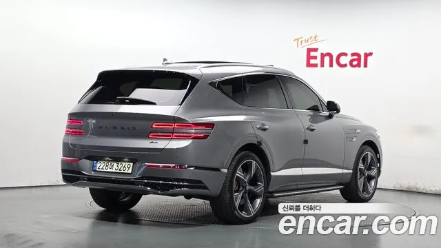 Genesis GV80 — Фото автомобиля 2