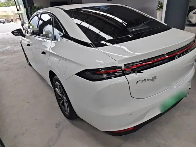 GAC Aion S MAX — Фото автомобиля 4