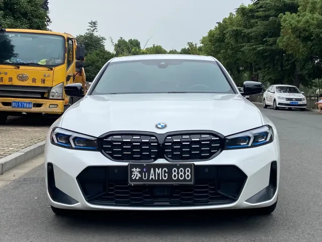 BMW 3 Series — Фото автомобиля 2