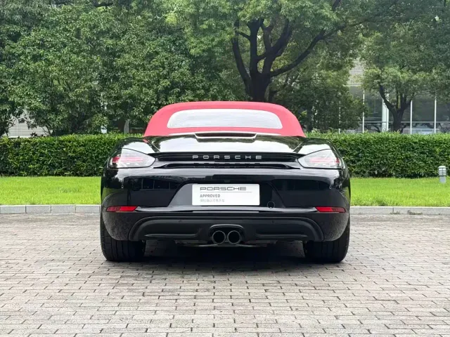 Porsche 718 — Фото автомобиля 5