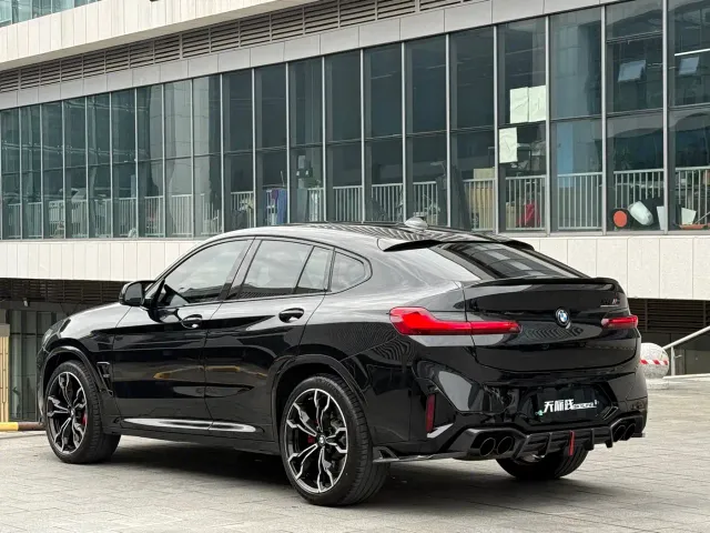 BMW X4 M — Фото автомобиля 9