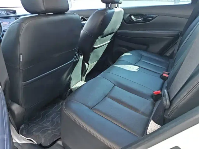 Nissan X-Trail — Фото автомобиля 16