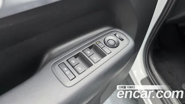 Hyundai Santa Fe MX5 — Фото автомобиля 28