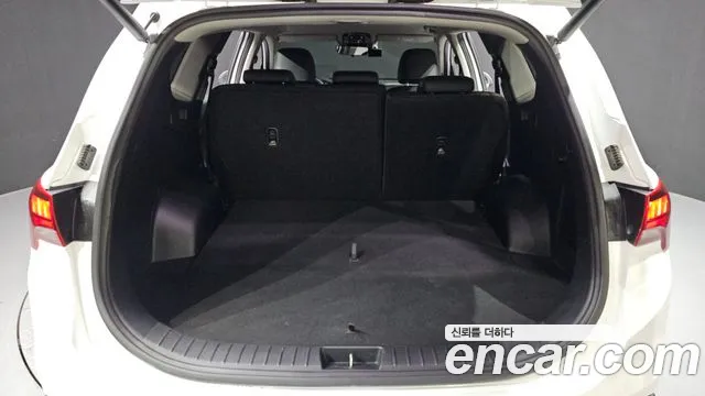 Hyundai Santafe Новый Santa Fe Дизель 2.2 2WD — Фото автомобиля 20