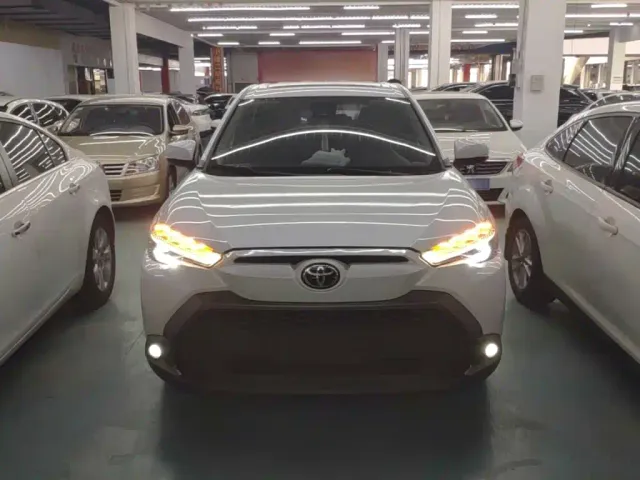 Toyota Frontlander — Фото автомобиля 2
