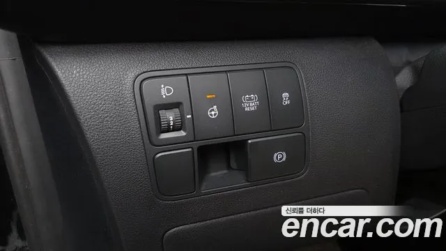 Hyundai Staria — Фото автомобиля 24