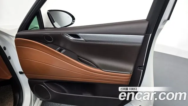 Genesis G80 Бензин 2.5 турбо 2WD — Фото автомобиля 24