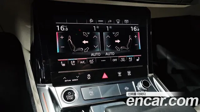 Audi e-tron — Фото автомобиля 29