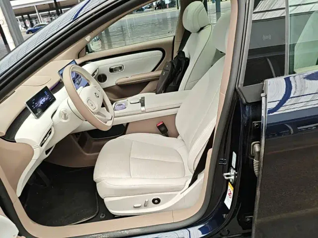 Changan Qiyuan A06 — Фото автомобиля 14