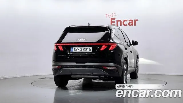 Hyundai Tucson — Фото автомобиля 3
