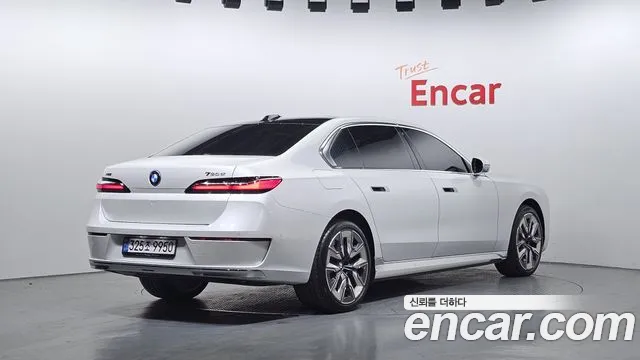 BMW 7-Series 7 серия (G70) — Фото автомобиля 2