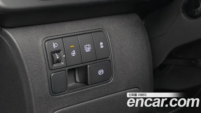Hyundai Staria Staria — Фото автомобиля 26