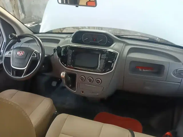 Maxus Xintu V80 — Фото автомобиля 9