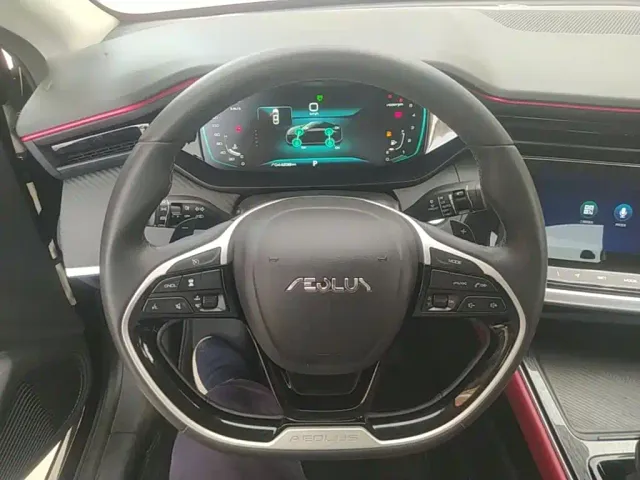 Dongfeng Yixuan MAX — Фото автомобиля 10