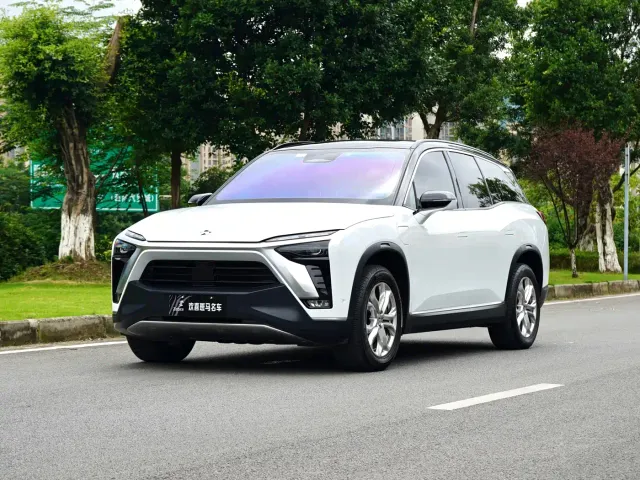 Фотография автомобиля — Nio ES8
