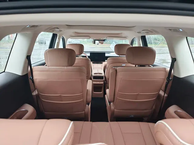 Wuling Starlight L — Фото автомобиля 8