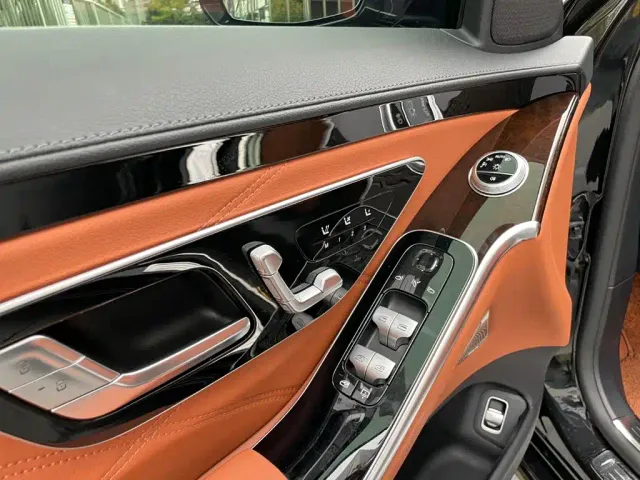 Mercedes-Benz Maybach S-Class — Фото автомобиля 10