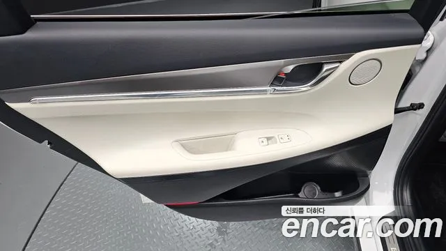 Hyundai Grandeur Новый Grandeur IG — Фото автомобиля 17